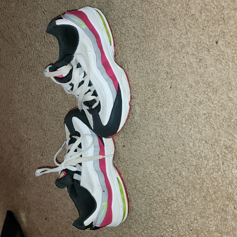 Girls Air Max 95 Size 3Y Nike Shoes Black Pink White 3
